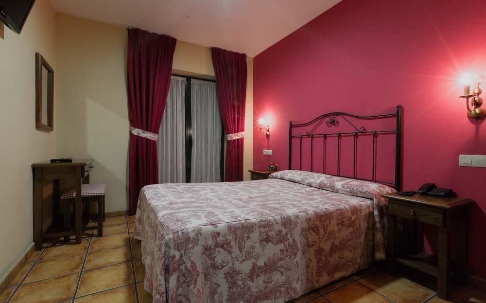 Apartamentos Villa De Cabrales Arenas De Cabrales Dış mekan fotoğraf