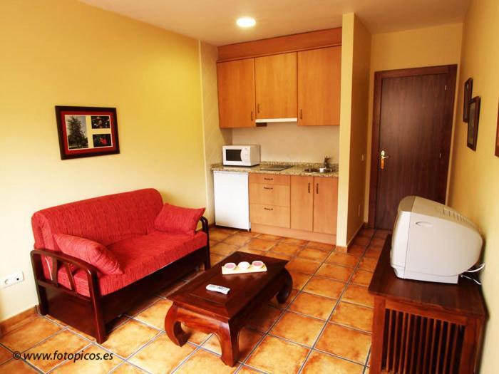 Apartamentos Villa De Cabrales Arenas De Cabrales Dış mekan fotoğraf